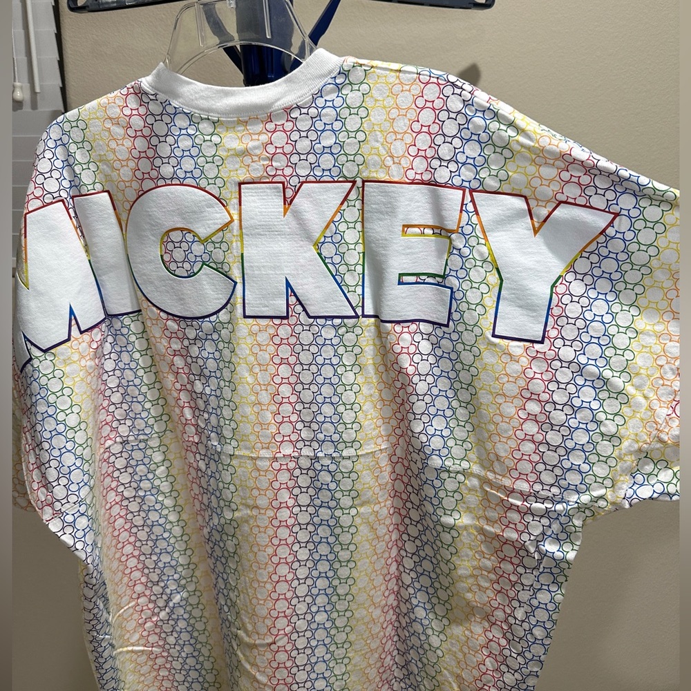 Disney Spirit Jersey Short Sleeve size XL
